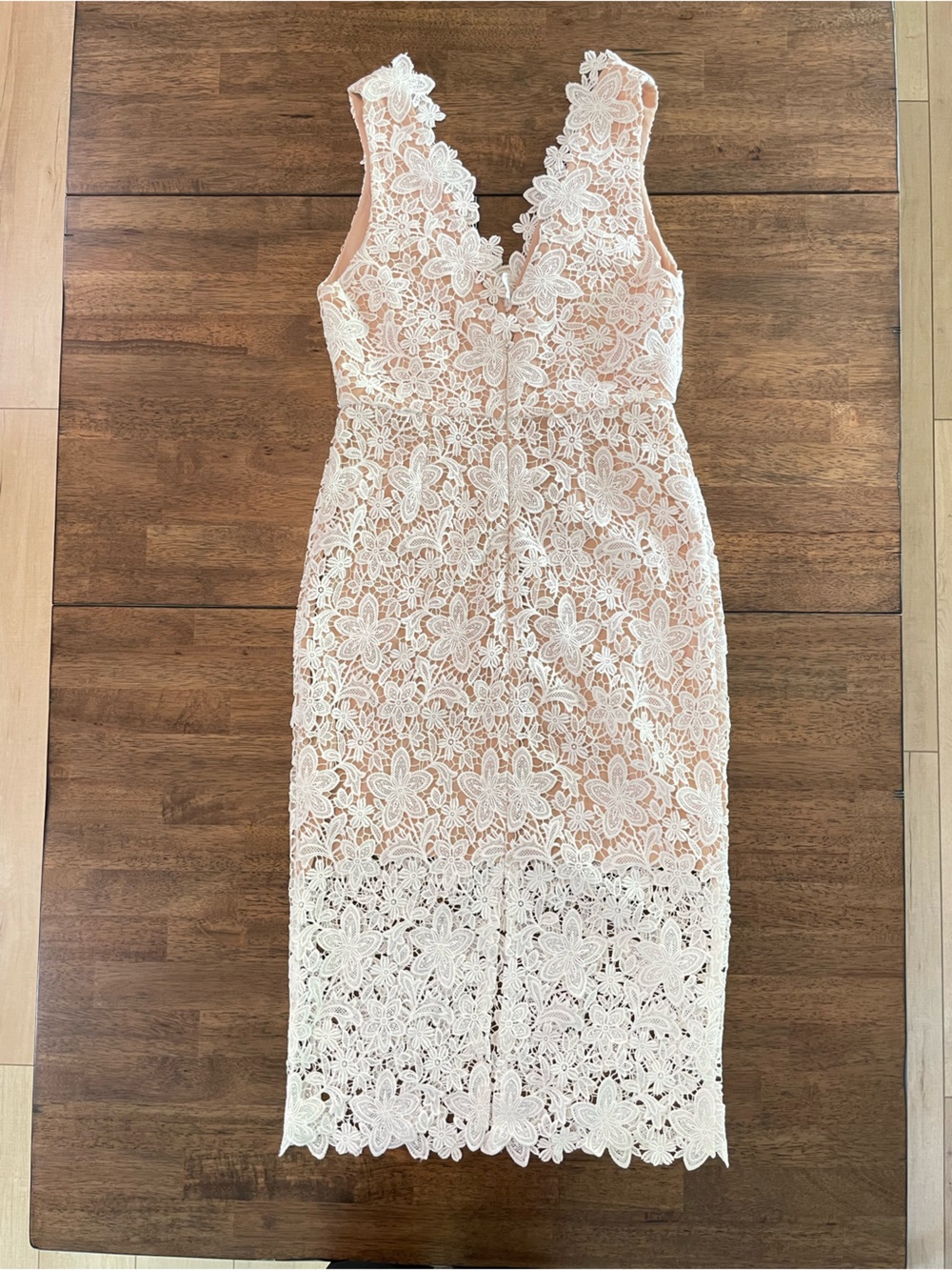 Jill Stuart Sleeveless White Floral Lace Sheath Dress size 8 - Picture 3 of 8